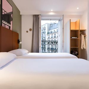 Standard Room 2 Single Beds